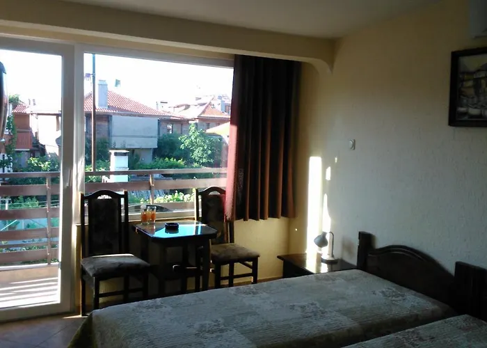 Tony Ξενοδοχείο 3*