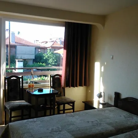 Tony Hotel 3*